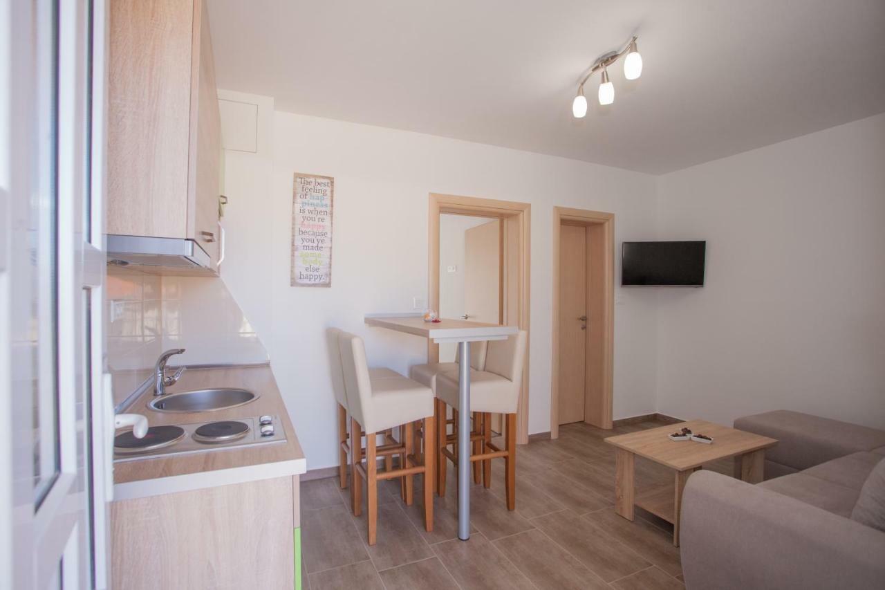 Apartments Mia 4&5 Baška Voda المظهر الخارجي الصورة